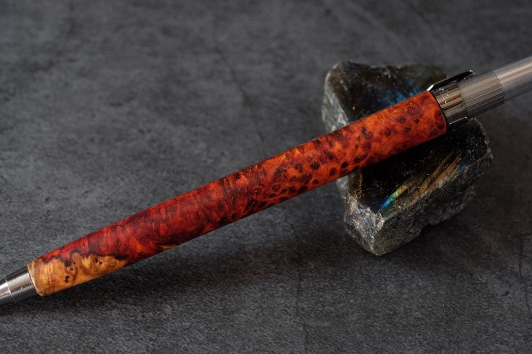 PG5木軸カスタム0167　高村杢工房 製図用シャープペンシル　花梨瘤極上の紅白