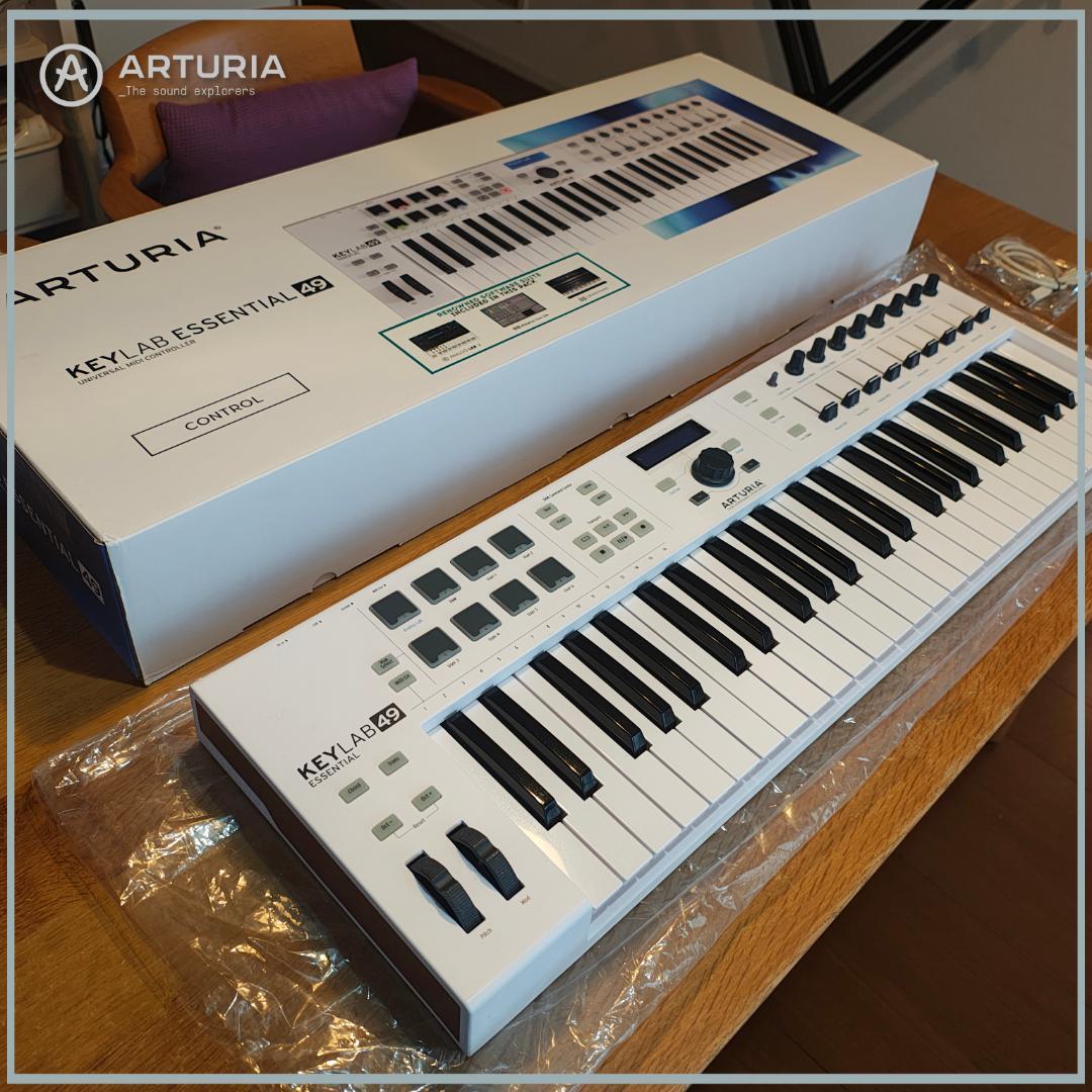 Arturia KEYLAB 49 Essential MIDIキーボード