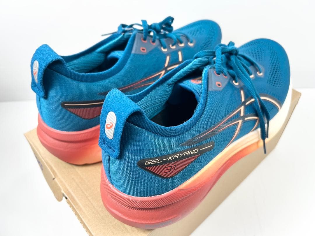 新品未使用品　ASICS GEL-KAYANO31 30cm