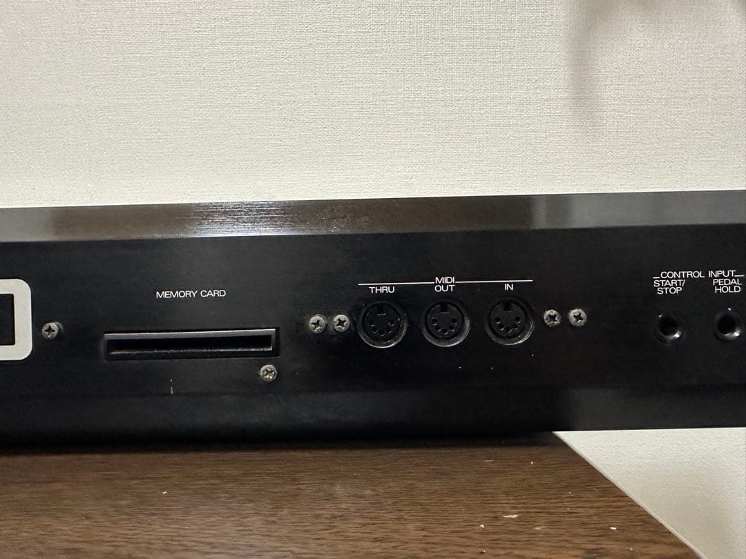 Roland Ｄ-10 ローランド シンセサイザー midiキーボード D10