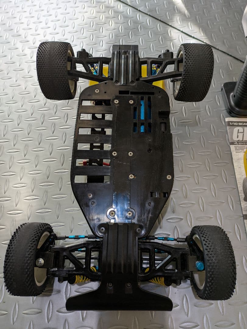 タミヤ DF 02グラベルハウンド4 WD レーシングバギー　アルミ多数