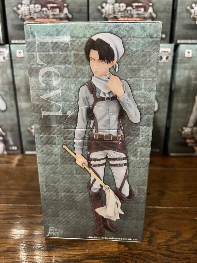 【16個セット】進撃の巨人 DXF お掃除リヴァイ【未開封新品】【ポスター付き】