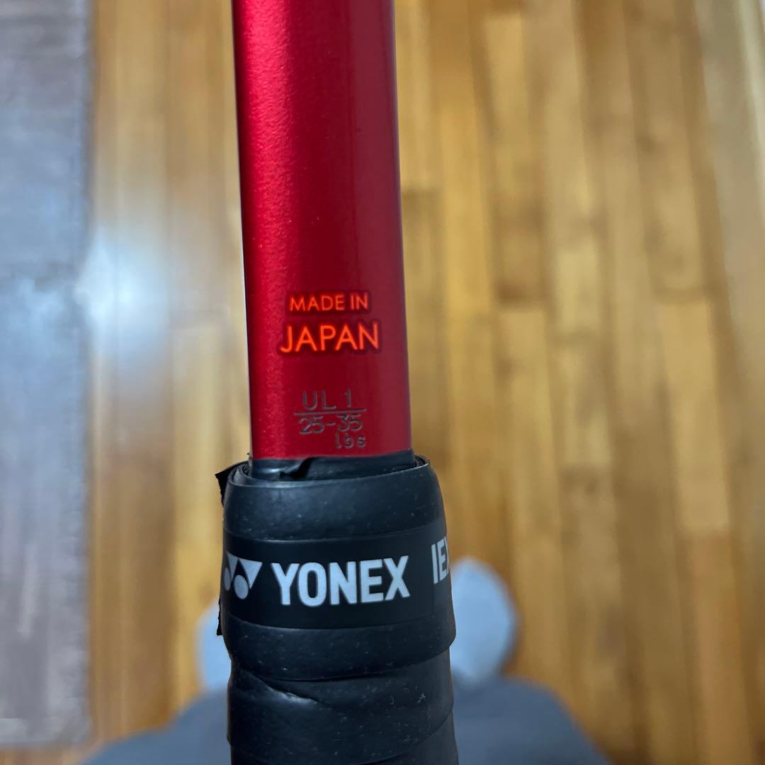 ラケット: GEOBREAK 70v ガット: アビディティ