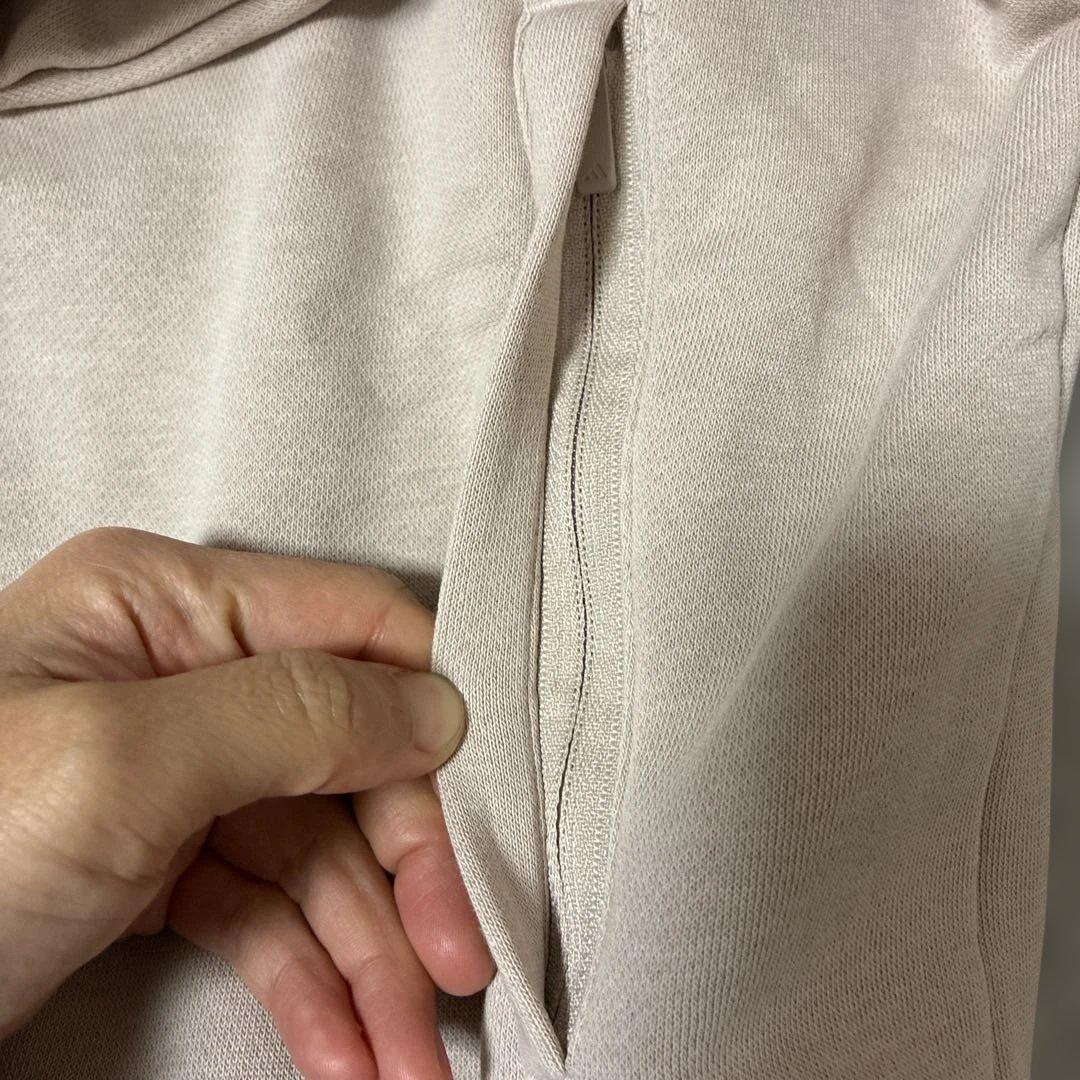 adidas ピンクベージュ セットアップ　ジャケット&スカート M 裏起毛