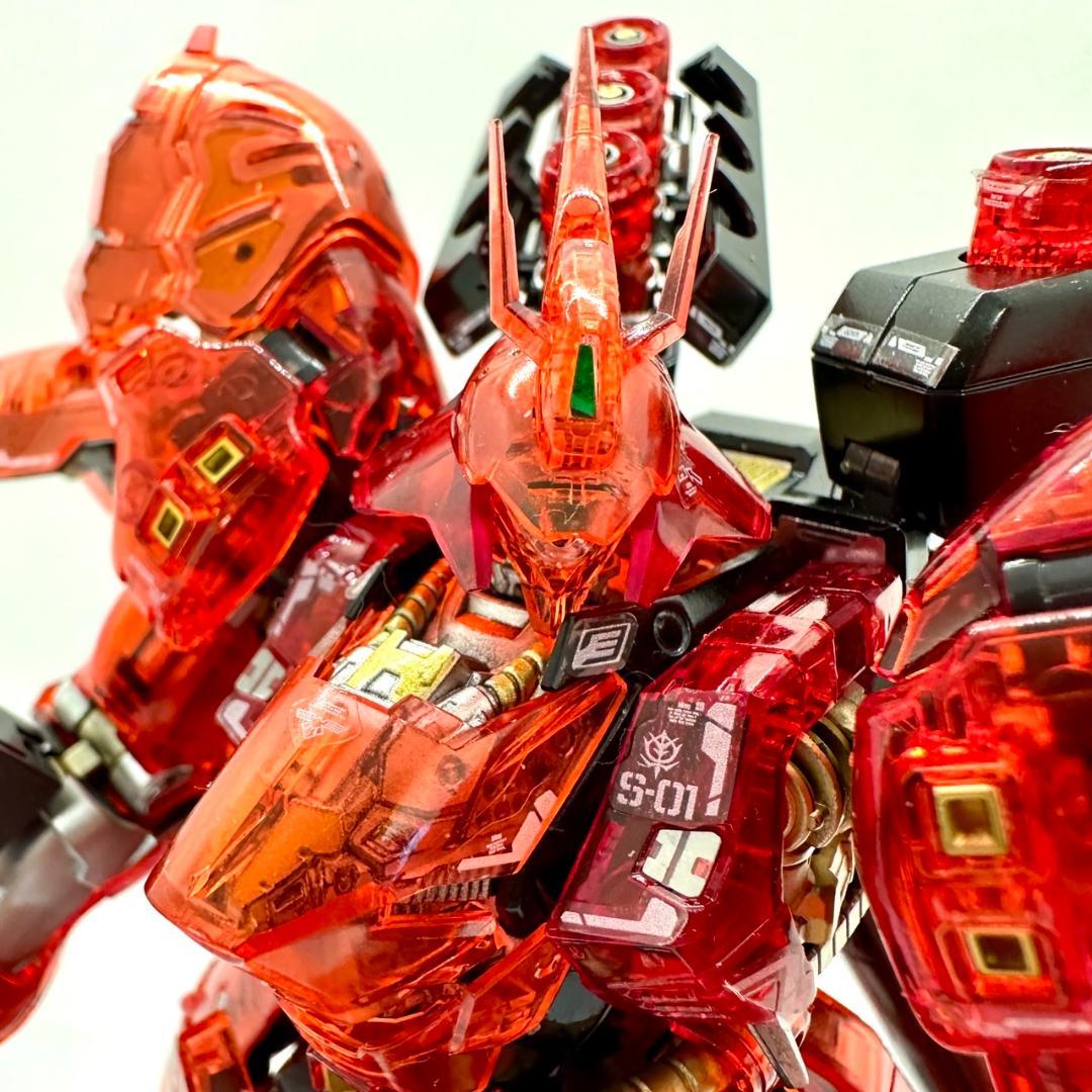 【完成品】RG 1/144サザビー クリア（ガンダムベース限定）