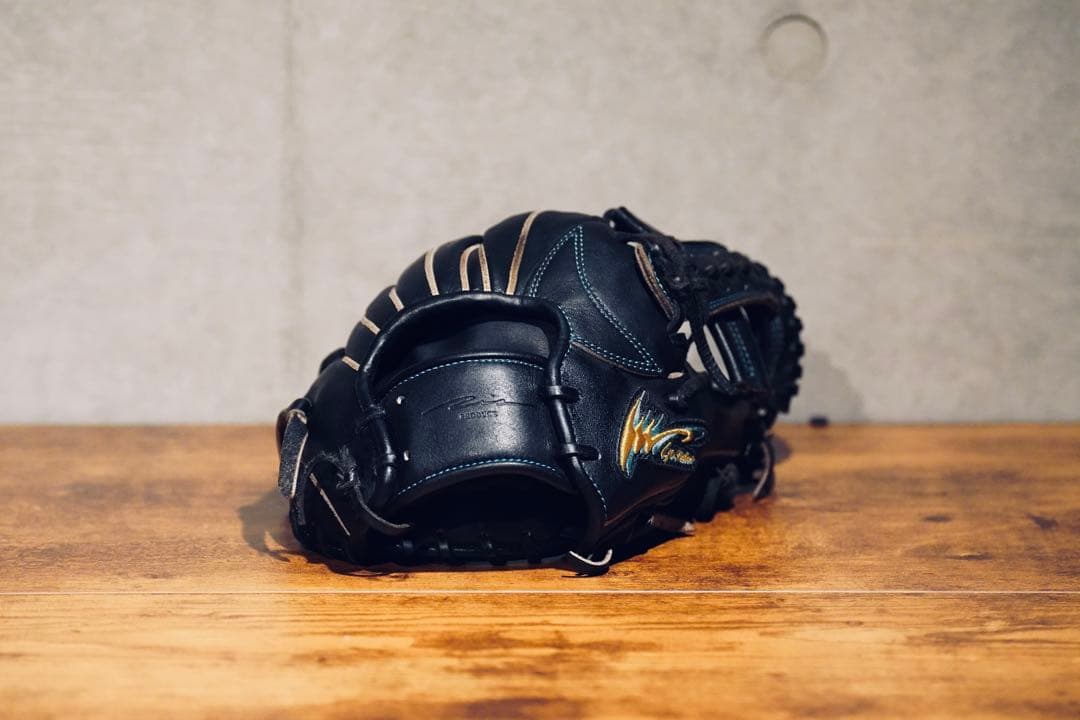 m*i様 Ip Select（アイピーセレクト）硬式 内野手用 グラブ 黒