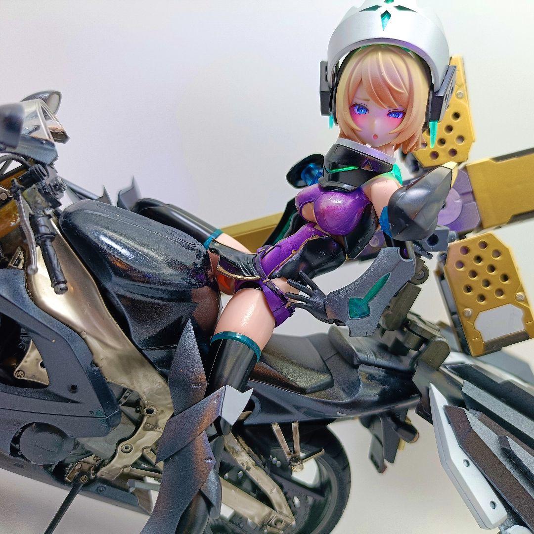 メガミデバイス　エクソシスト WIDOW バイクライダー　プラモデル　塗装完成品