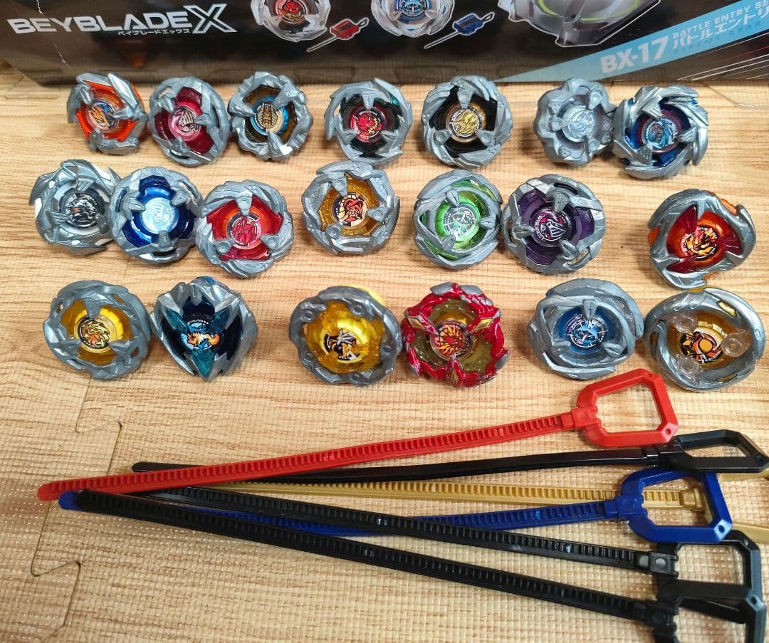 ベイブレードバースト スタジアム ベイブレード20個✨ランチャー9個付き セット