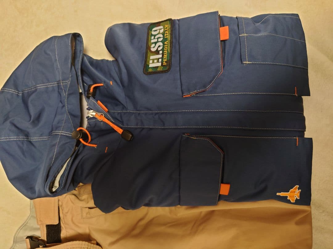 スキーウェア　ellesse　キッズ150cm　女の子