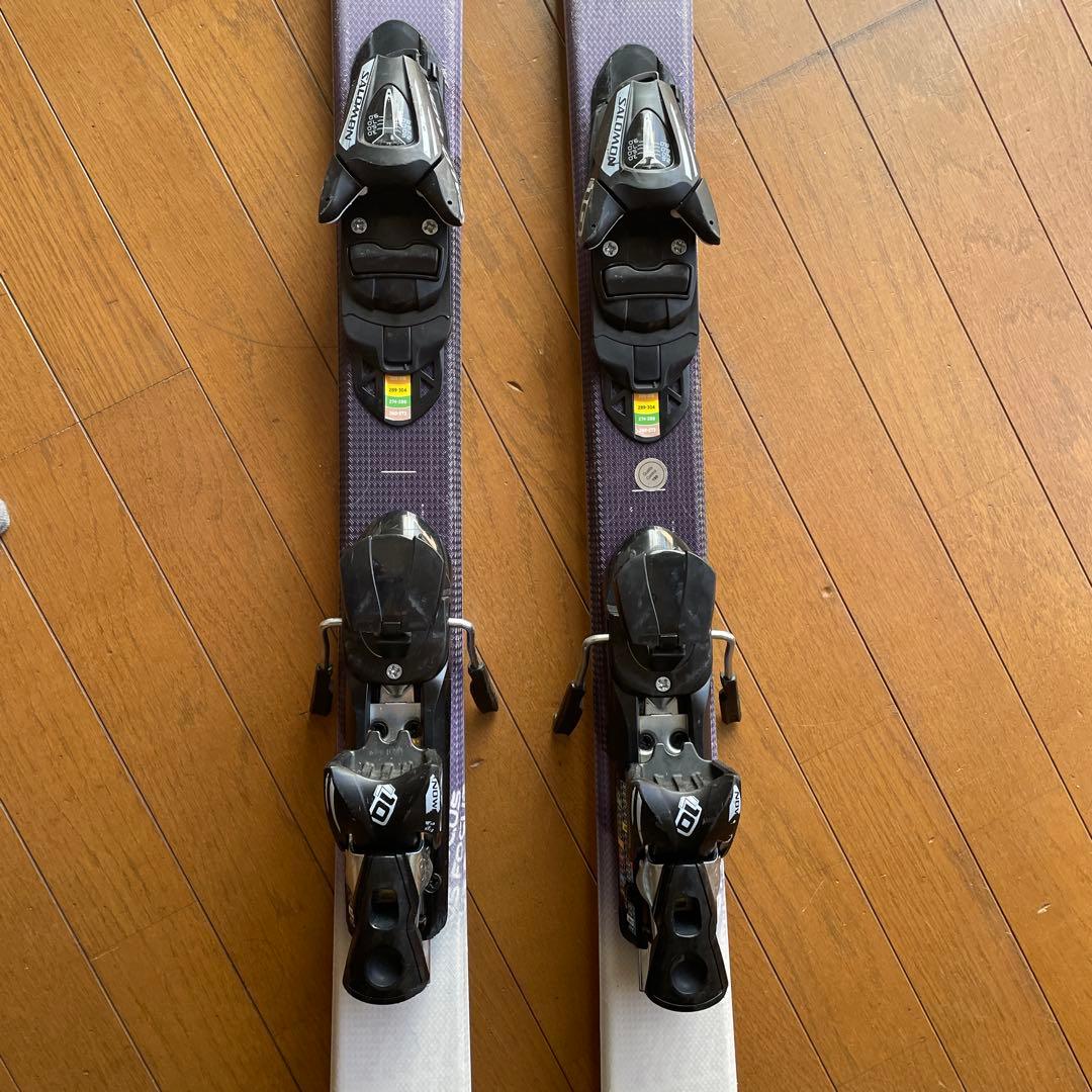 SALOMONスキー板ビンディング付