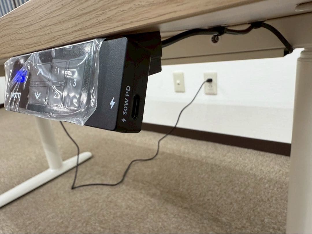 あ*め様 SI263 モッティ　昇降式　デスク　使用僅か　Poka3