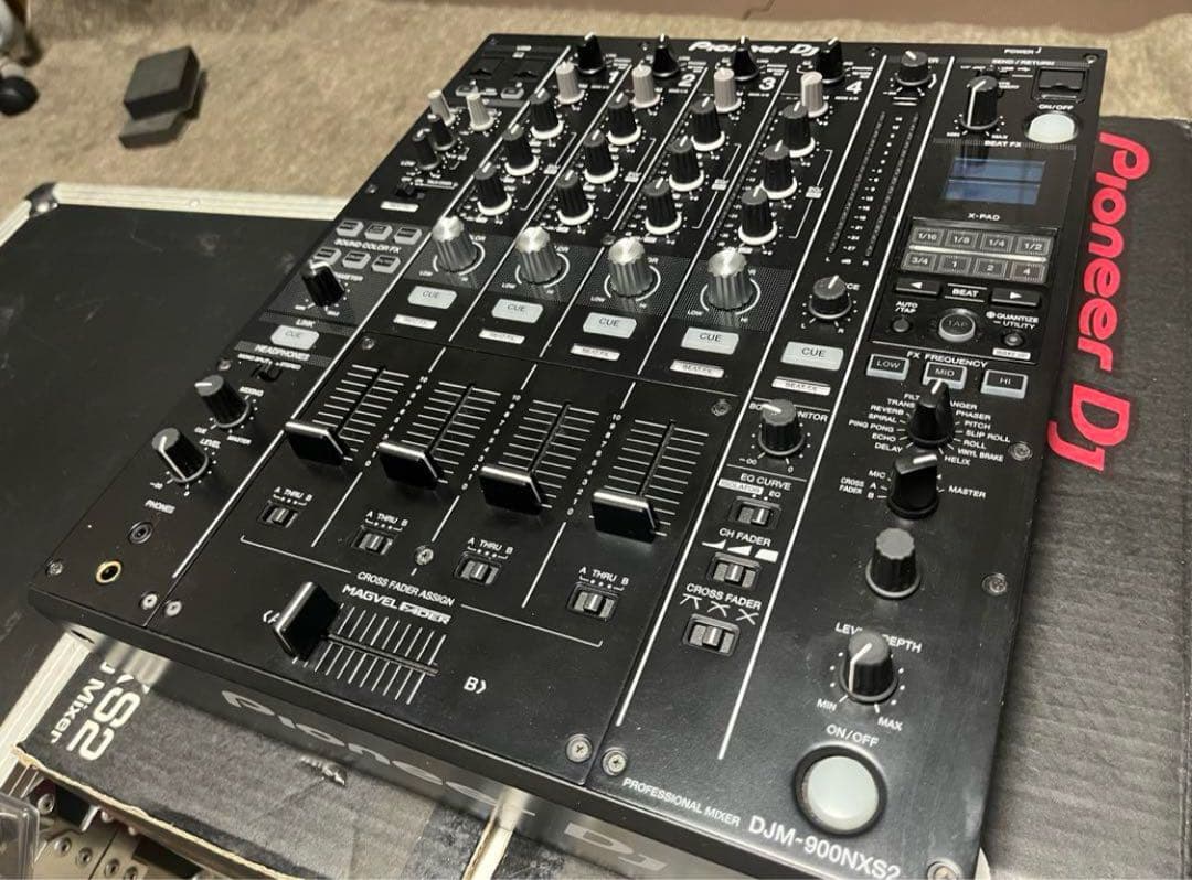 DJM-900NXS2 2018年製　ハードケース付き