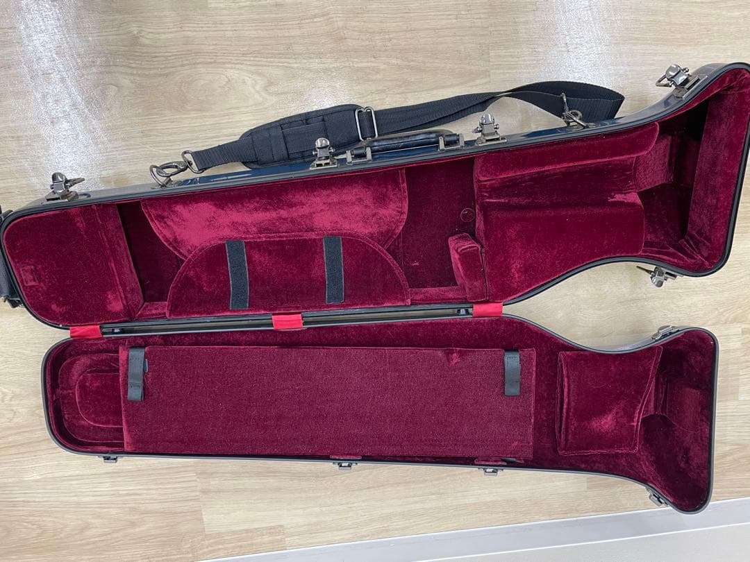 【12/16まで大幅値下げ中】CCシャイニーケース　トロンボーン　青ブルー