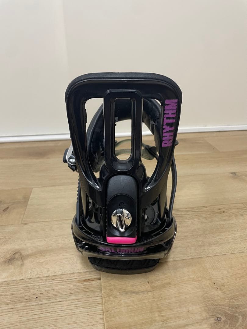 SALOMON RHYTHM スノーボードビンディング ブラック/ピンク