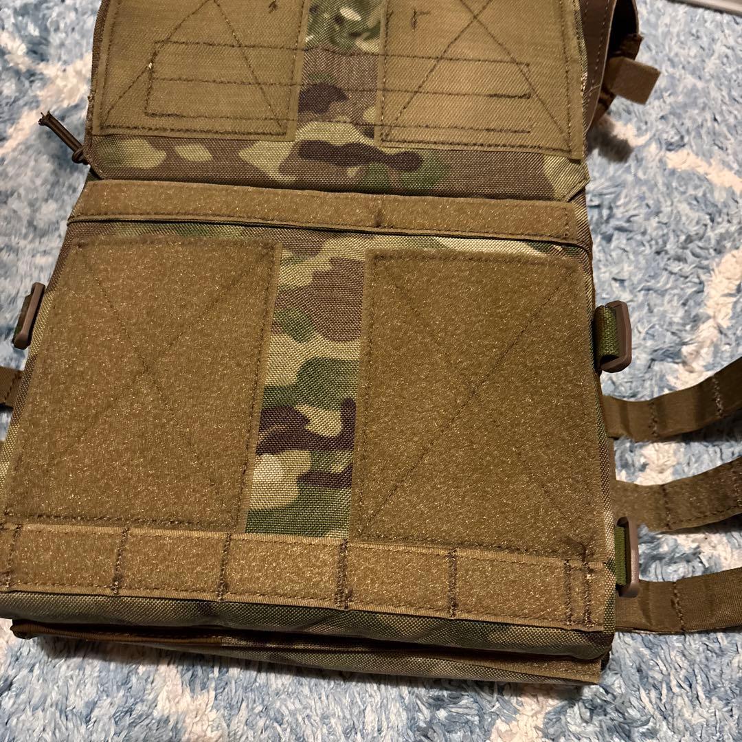 EMERSON製　プレートキャリア タクティカルベスト　エマーソン製