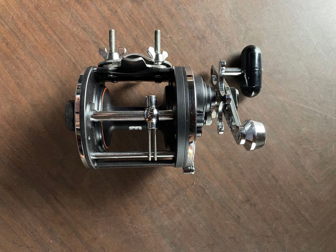 Sealine47h レトロベイトリール 黒