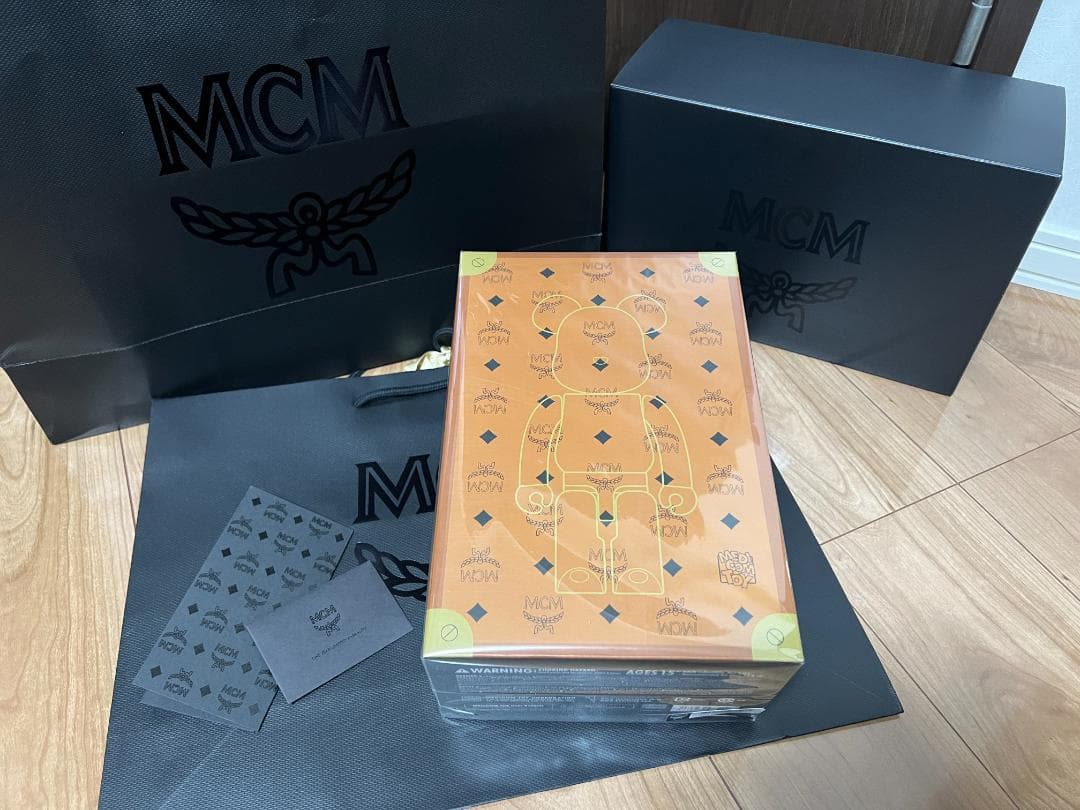 MEDICOM TOY BE@RBRICK MCM 100%&400%新品未開封
