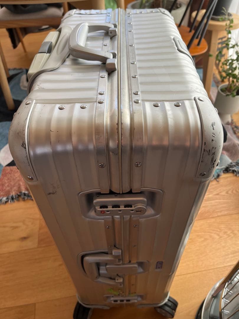 廃盤　RIMOWA リモワ TOPAS トパーズ 82L 4輪