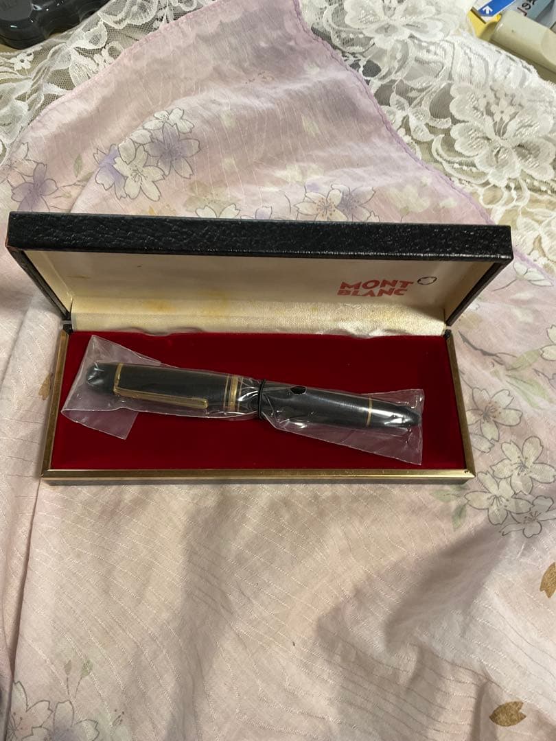 未使用？　モンブラン 万年筆 １４９ マイスターシュテュック