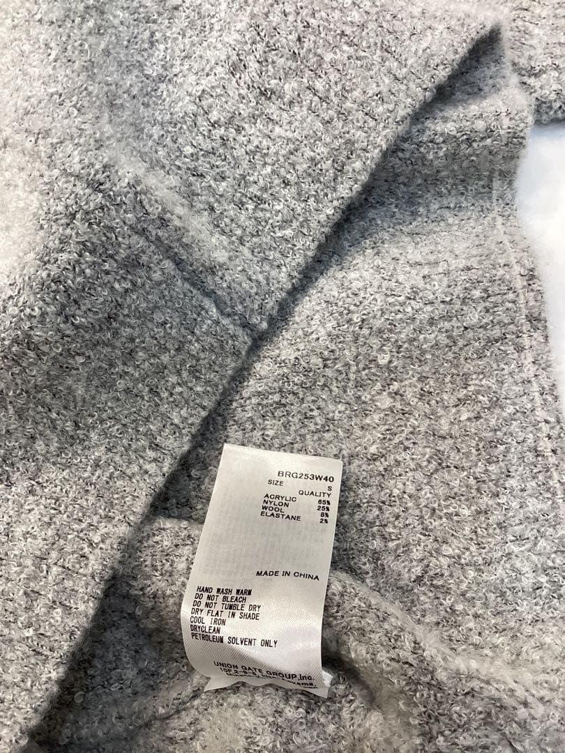 BRIEFING 新品　BOUCLE YARN TURTLENECK KNIT