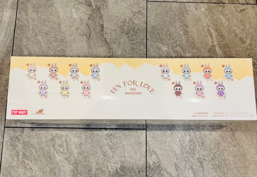 THE MONSTER PIN FOR LOVE 新作ラブブ アルファベット