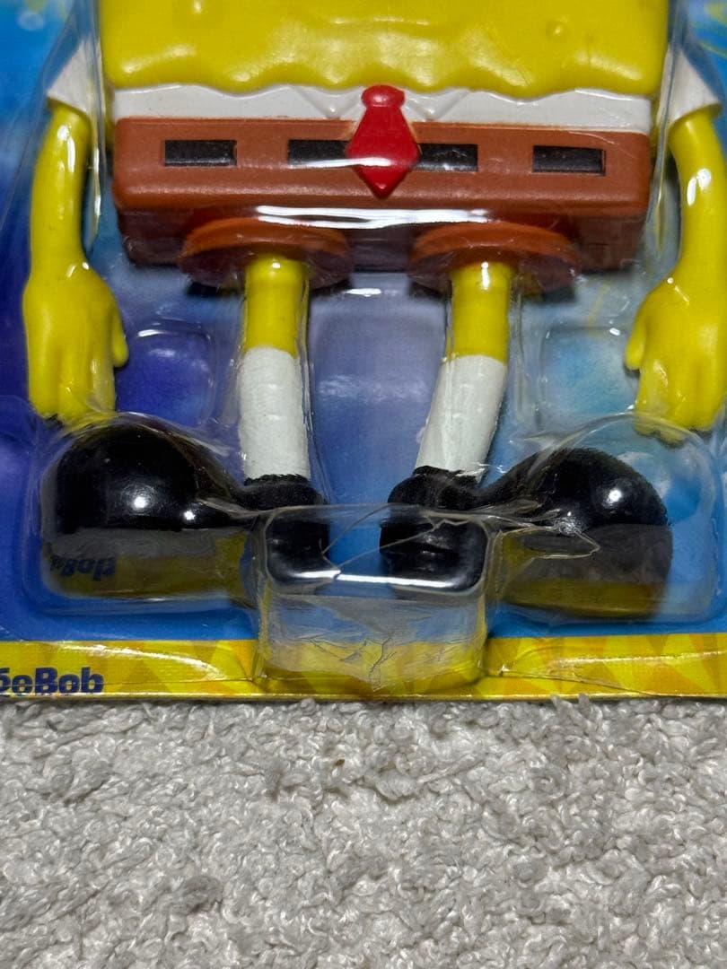 スポンジボブ　フィギュア4体セット　ベンダブルフィギュア 新品、未開封　アメトイ