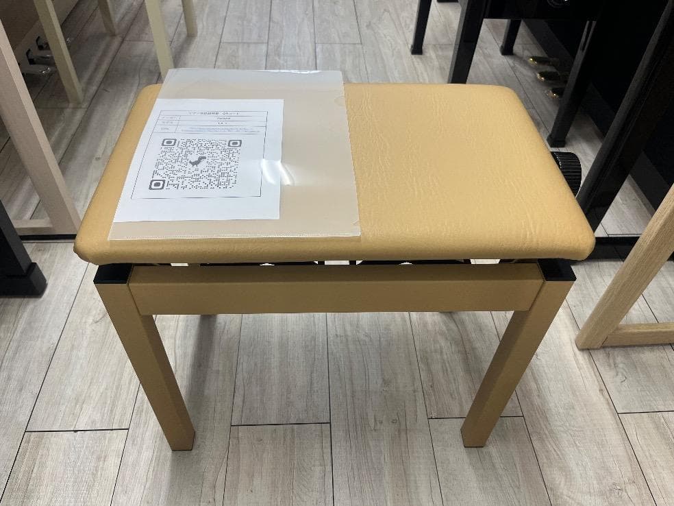 ★77383【電子ピアノ】ROLAND 　LX5LA　24年製