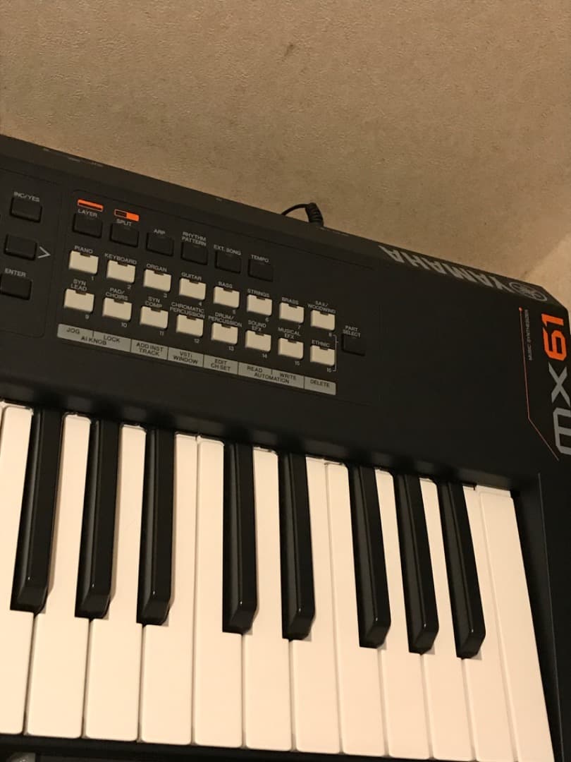 YAMAHA MX61 アナログシンセサイザー 61鍵