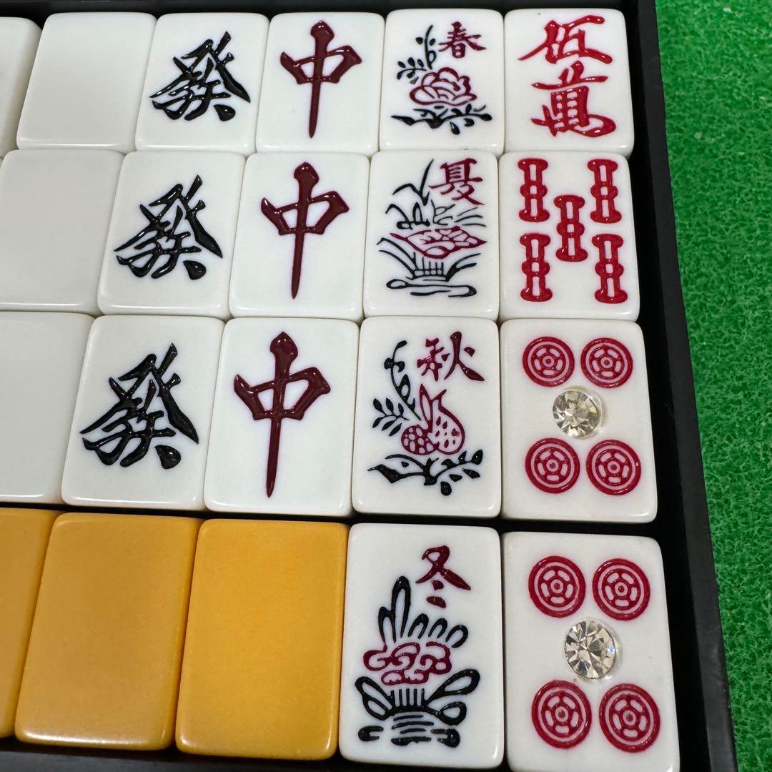 美品　レア キングバード　高級麻雀 ダイヤ牌　5ピン　赤牌　背黄　昭和レトロ