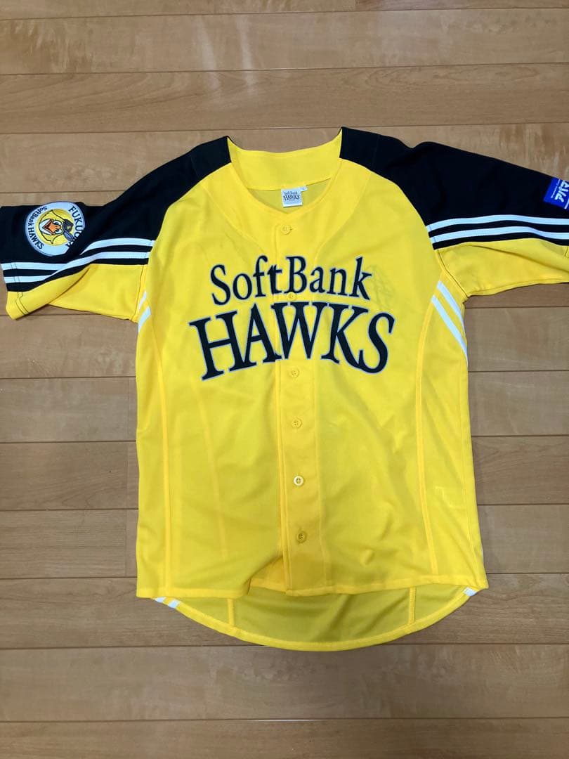 福岡ソフトバンクホークス　斉藤和巳、川崎宗則、山﨑勝己直筆サインユニフォーム
