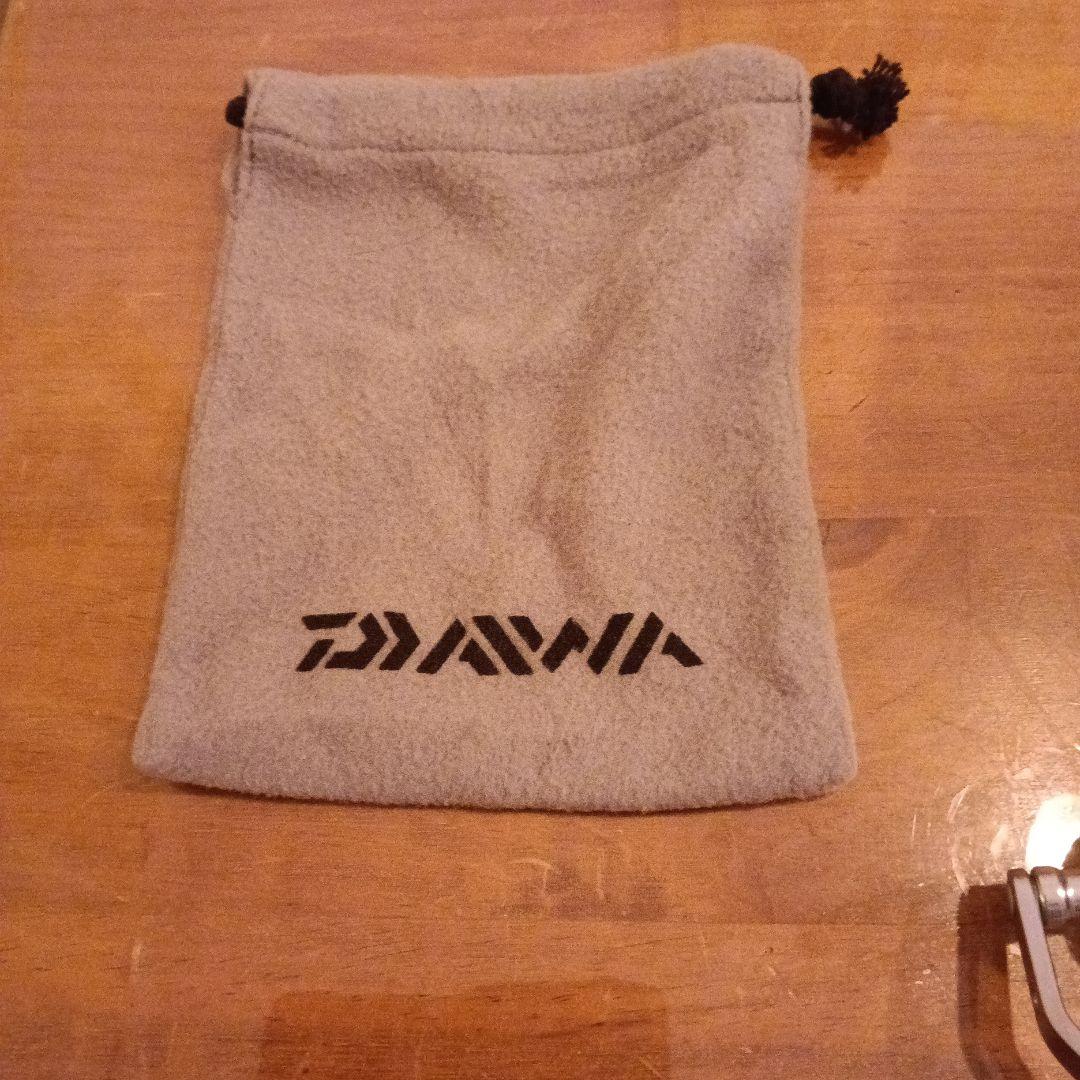 Daiwa LIGHT GAME X ICV 200H ベイトリール