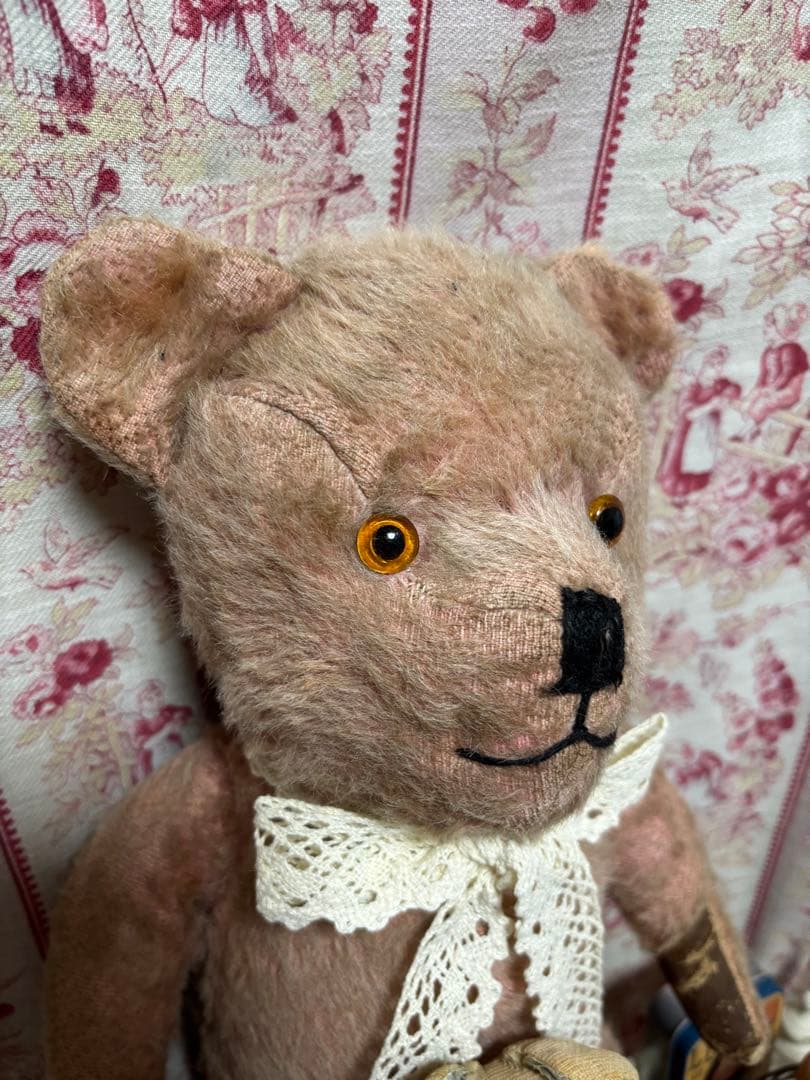 アンティーク　激レア　ピンクのチルターン　優しいお顔