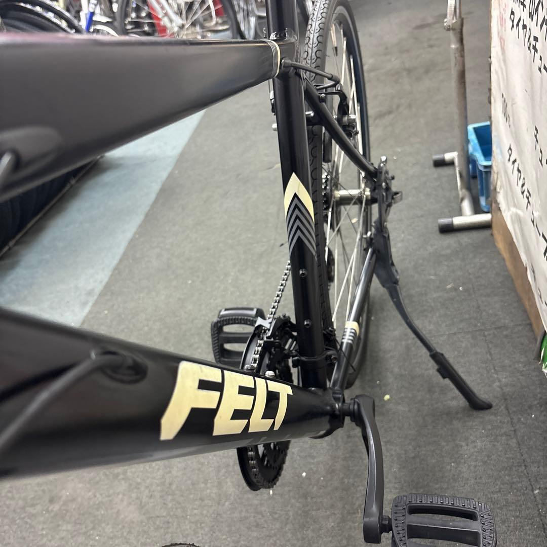 フェルトクロスバイク