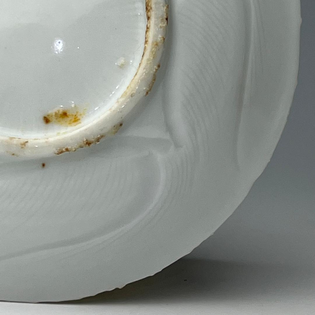 徳化窯 白磁陽刻雅紋皿 五客 白高麗 中国古玩 中国美術 旧家蔵出 A521