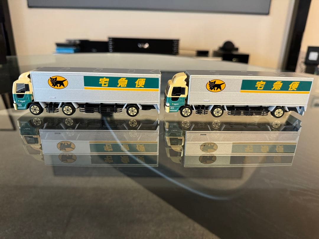 【クロネコヤマト】ミニカーセット 5台 印鑑立