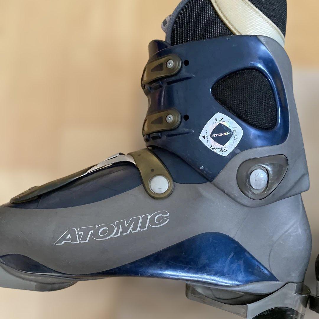 ATOMIC スキーブーツ　中古品　サイズ不明です