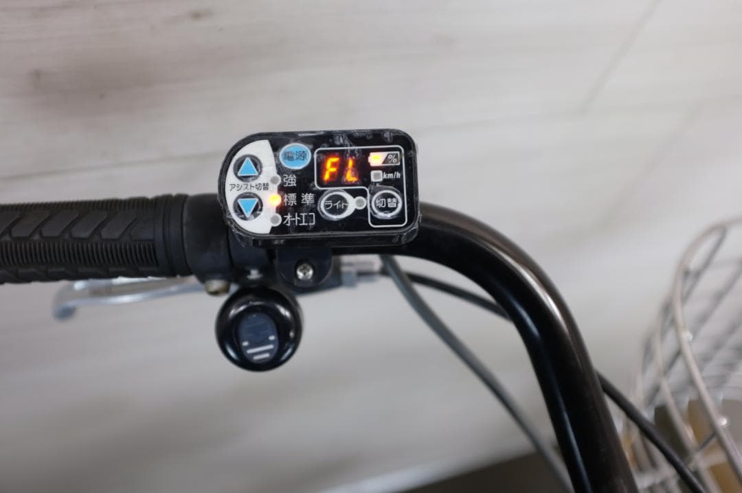 松*梅様 ブリヂストン製　HYDEE.B　26インチ　3段　8.1Ah充電器あり