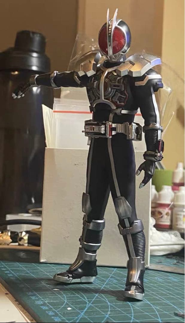 S.H.Figuarts真骨彫　仮面ライダーファイズ アクセルフォーム　カスタム