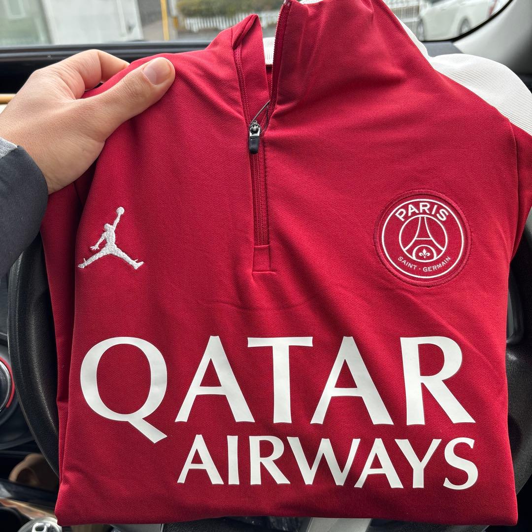 パリ・サンジェルマン ジャージ 赤
