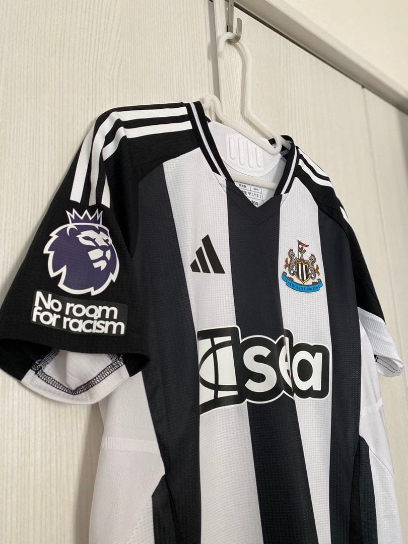 ニューカッスルユナイテッド24-25 ホームオーセンティックユニフ オーム　ＸＬ