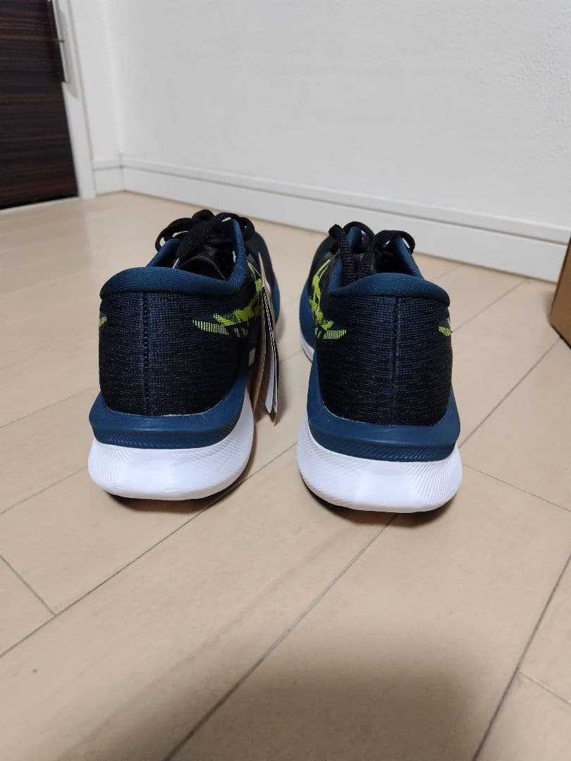 新品アシックス　ASICS MAGIC SPEED4 25.5cm