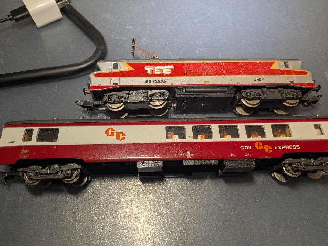 イタリア製Lima　TEE 機関車と食堂車GRIL EXPRESS客車セット