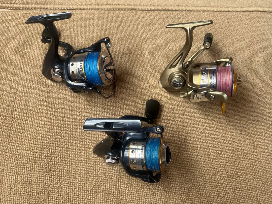 スピニングリール 2000 3000 4000番手 スズミ　美品まとめ売り ①