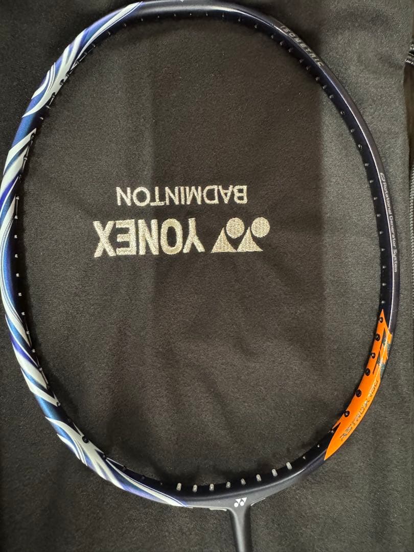 バドミントンラケット　AX100ZZ ARC11PBP