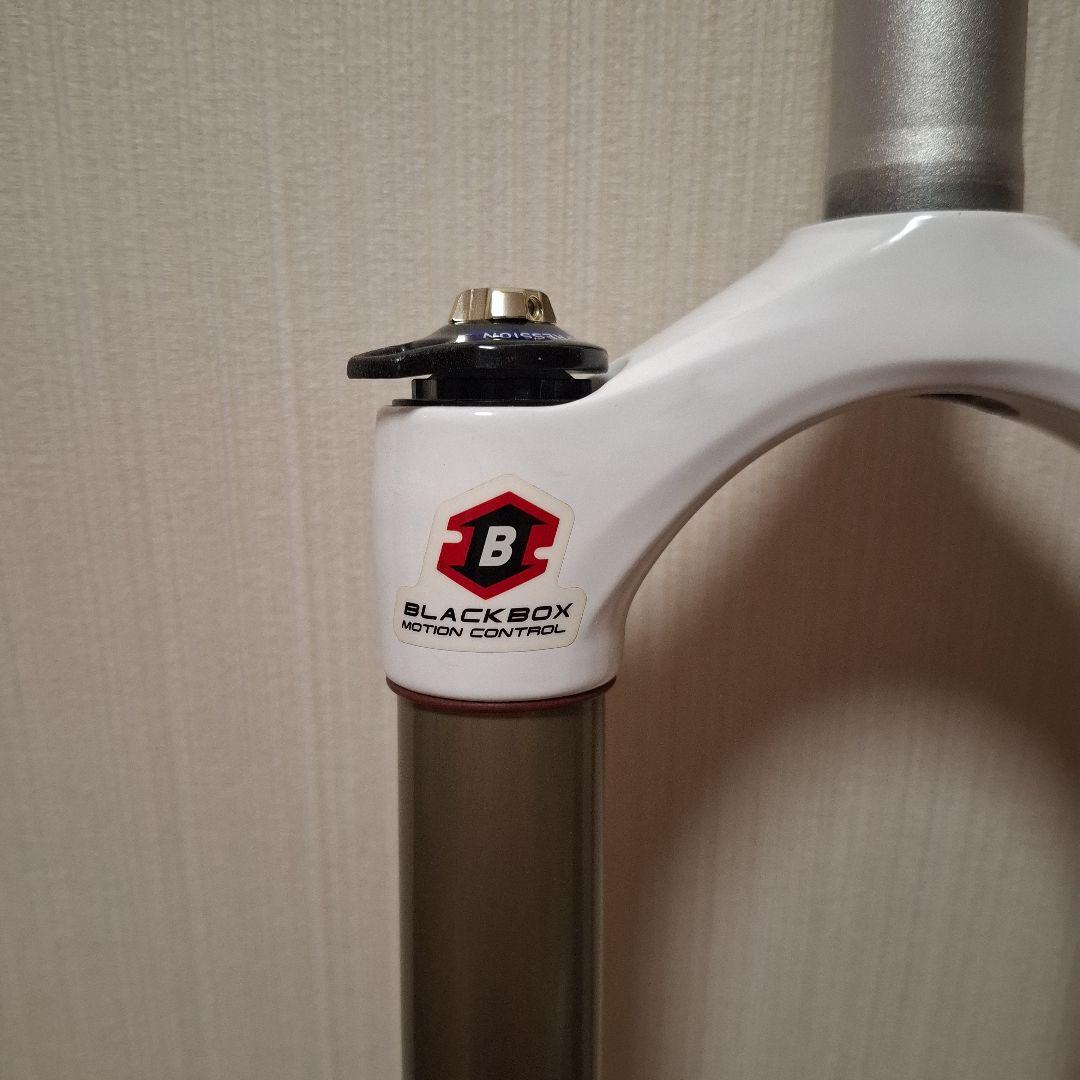 ロックショックス　レベレーション