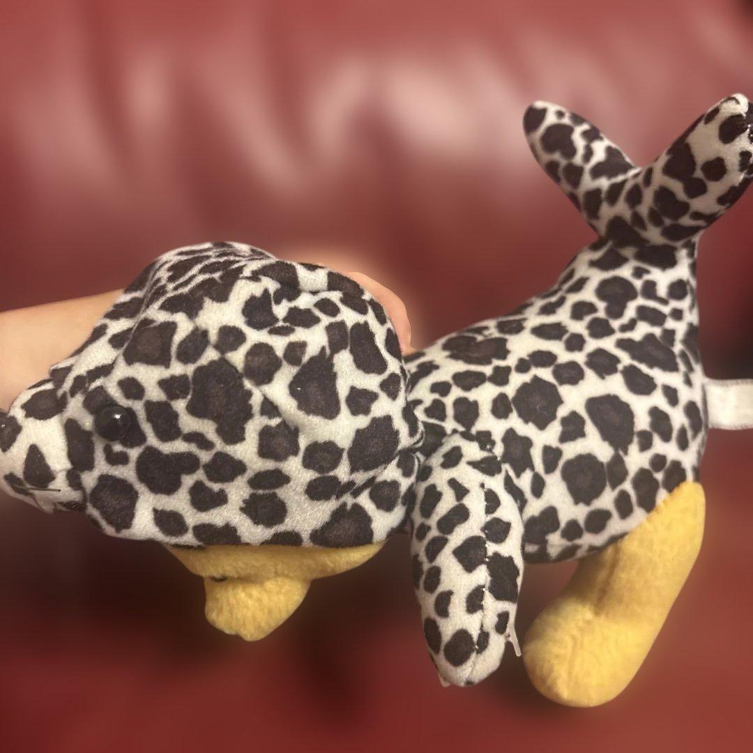 黒ぶちあざらしプーさん　ぬいぐるみ