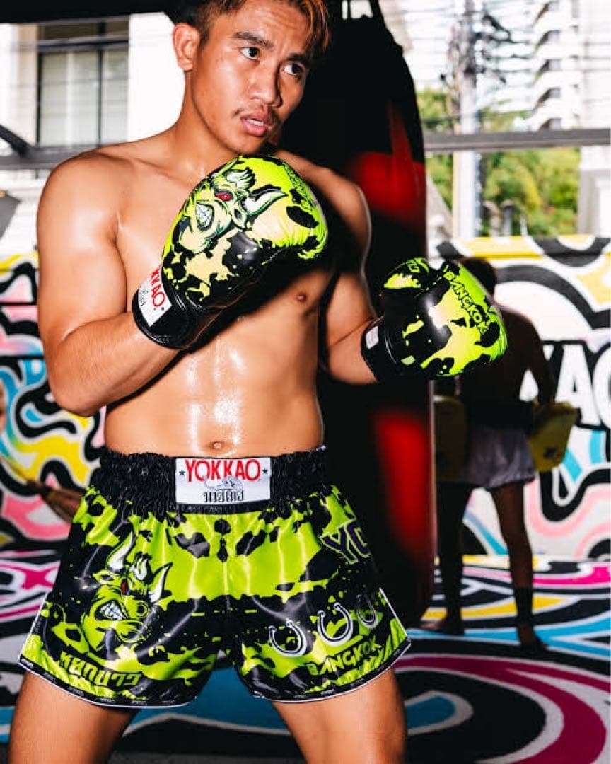 【YOKKAO】格闘技 ムエタイ キックボクシンググローブ 激レア