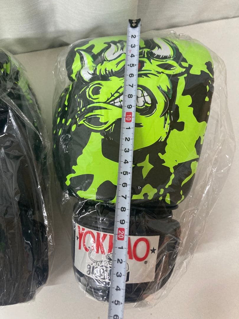 【YOKKAO】格闘技 ムエタイ キックボクシンググローブ 激レア