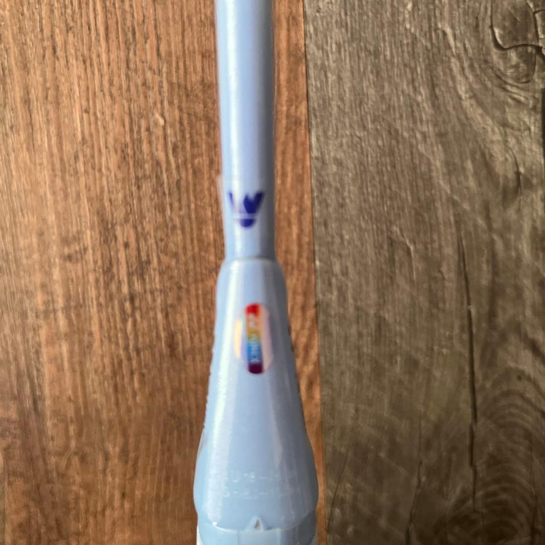 ASTROX70 バドミントンラケット ホワイト/ブルー