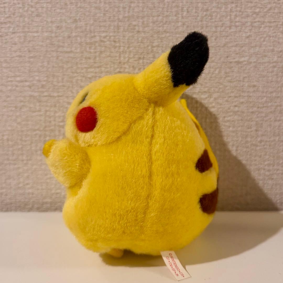 TOMY製 ピカチュウ ぬいぐるみ ポケモン POKEMON Pikachu